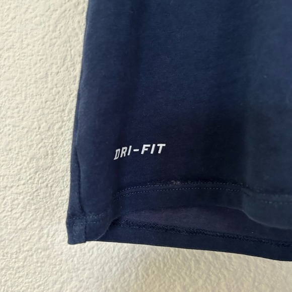The Nike Tee unisex athletic cut dri-fit size M navy - Picture 5 of 9